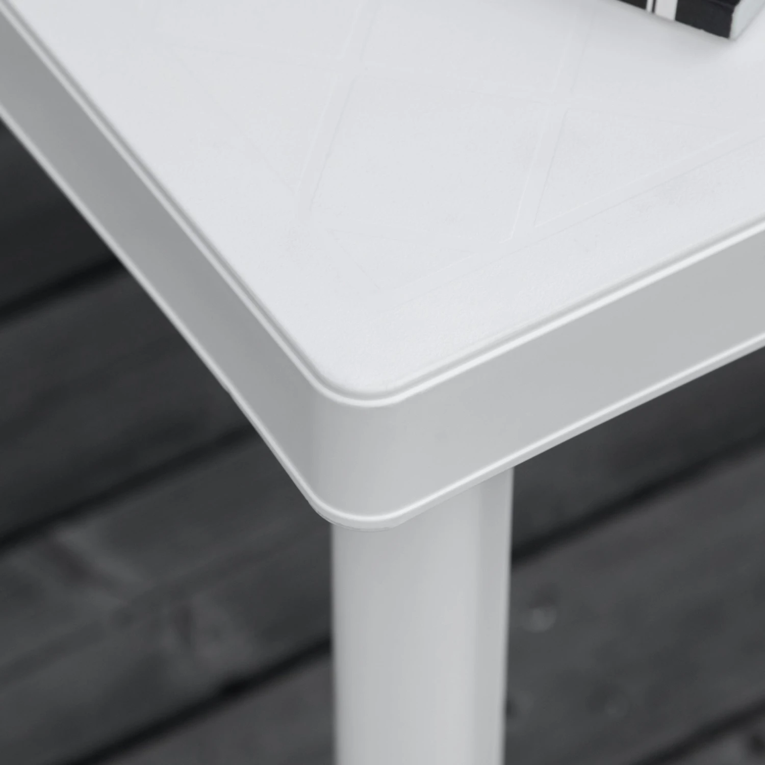Outsunny Patio End Table - White 6 Outsunny Patio End Table - White - Image 6