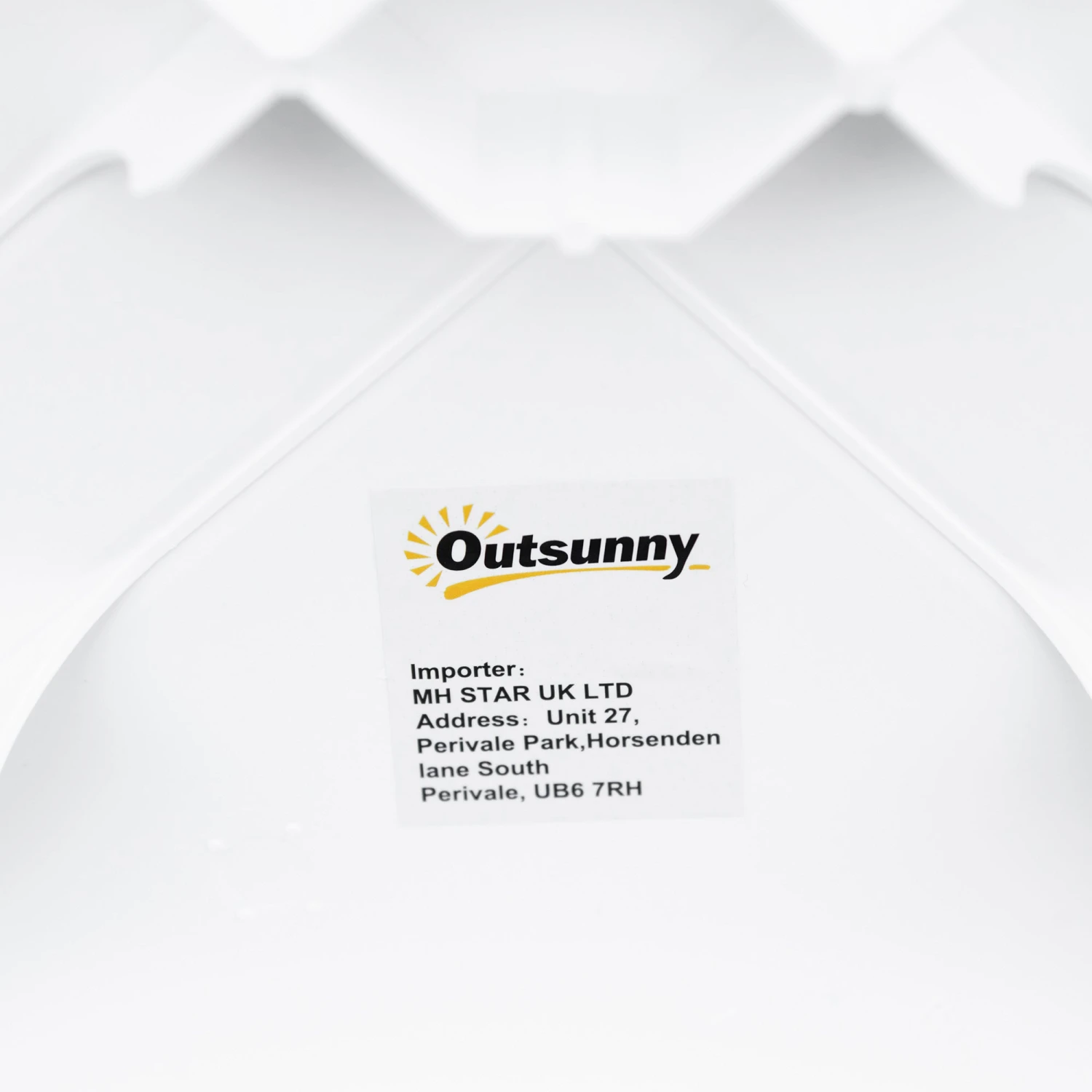 Outsunny Patio End Table - White 7 Outsunny Patio End Table - White - Image 7