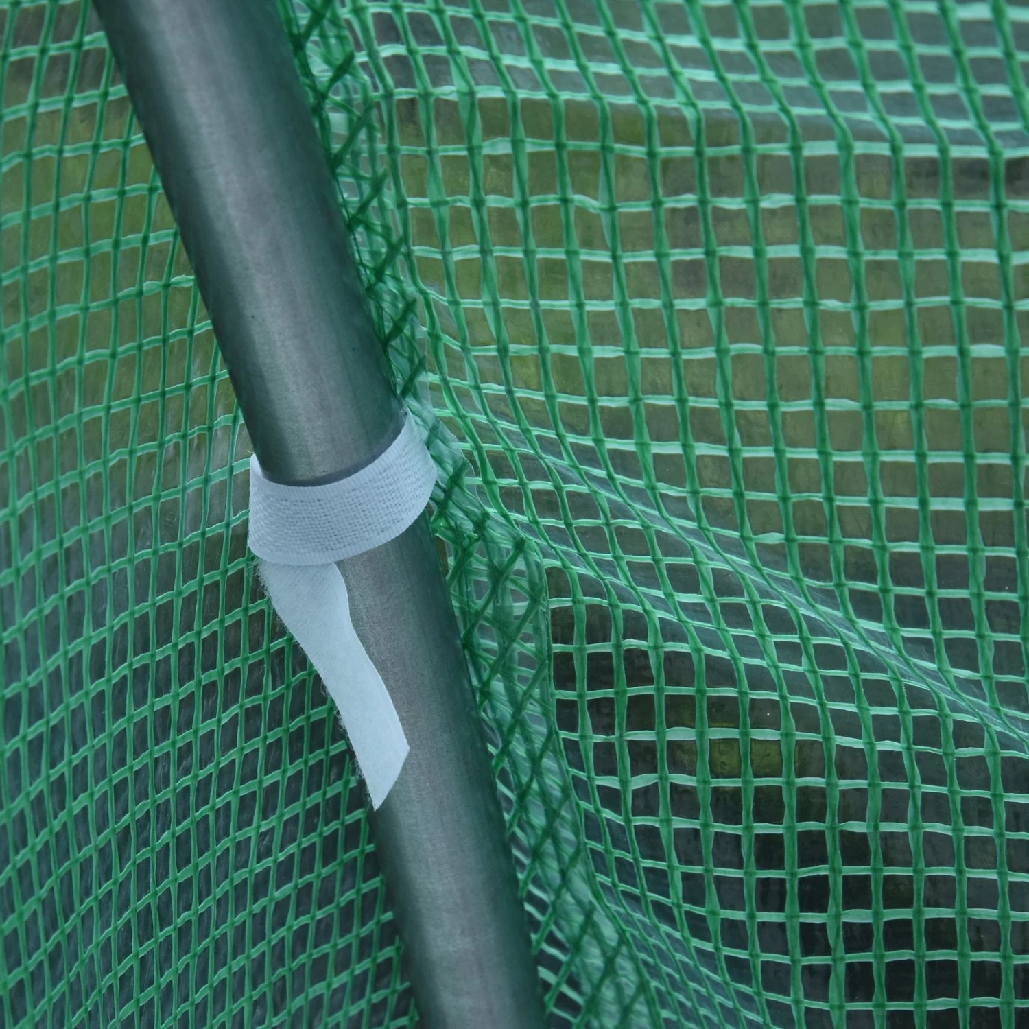 Outsunny Galvanised Steel Walk-in Greenhouse 6 X 3M Green 8 Outsunny Galvanised Steel Walk-in Greenhouse 6 X 3M Green - Image 8