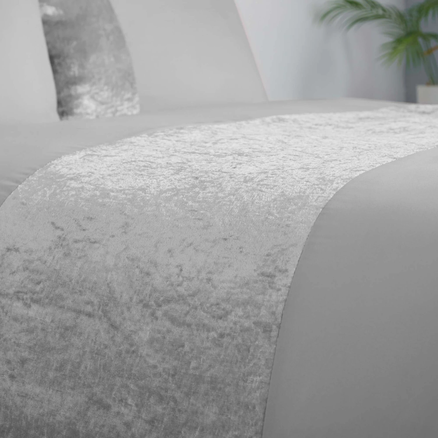 Lewis's Amelia Crushed Velvet Duvet Set - Silver 3 Lewis's Amelia Crushed Velvet Duvet Set - Silver - Image 3