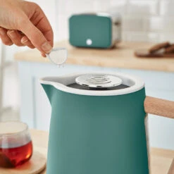Swan Nordic Cordless Kettle 1.7L - Green 12 Swan Nordic Cordless Kettle 1.7L - Green -Home Furnishing Serie Shop SK14610GREN FEATURE 5