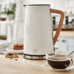 Swan Nordic Cordless Kettle 1.7L - White -Home Furnishing Serie Shop SK14610WHTN LIFESTYLE 6