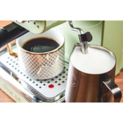 Swan Pump Espresso Coffee Machine - Green -Home Furnishing Serie Shop SK22110GN LIFESTYLE 3