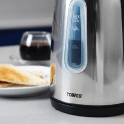 Tower Infinity Jug Kettle 3KW 1.7L - Stainless Steel 8 Tower Infinity Jug Kettle 3KW 1.7L - Stainless Steel -Home Furnishing Serie Shop T10015P FEATURE 3
