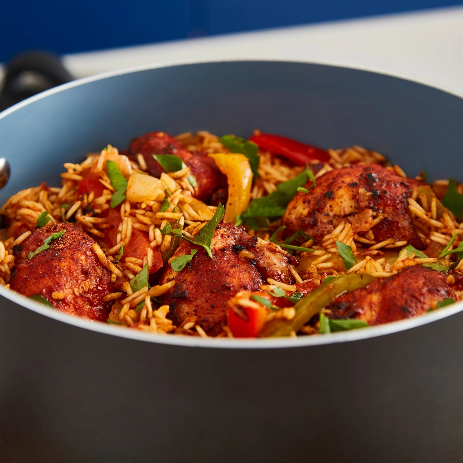 Tower Cerasure 3 Piece Saucepan Set Graphite - Grey 5 Tower Cerasure 3 Piece Saucepan Set Graphite - Grey - Image 5