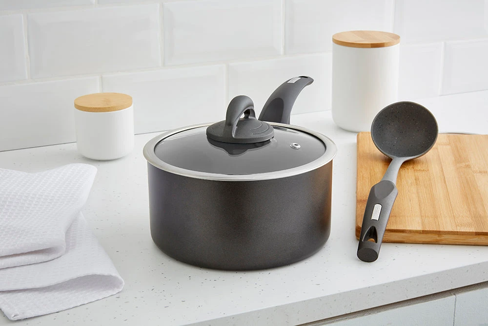 Tower Cerasure Non-Stick Saucepan - Grey 6 Tower Cerasure Non-Stick Saucepan - Grey - Image 6