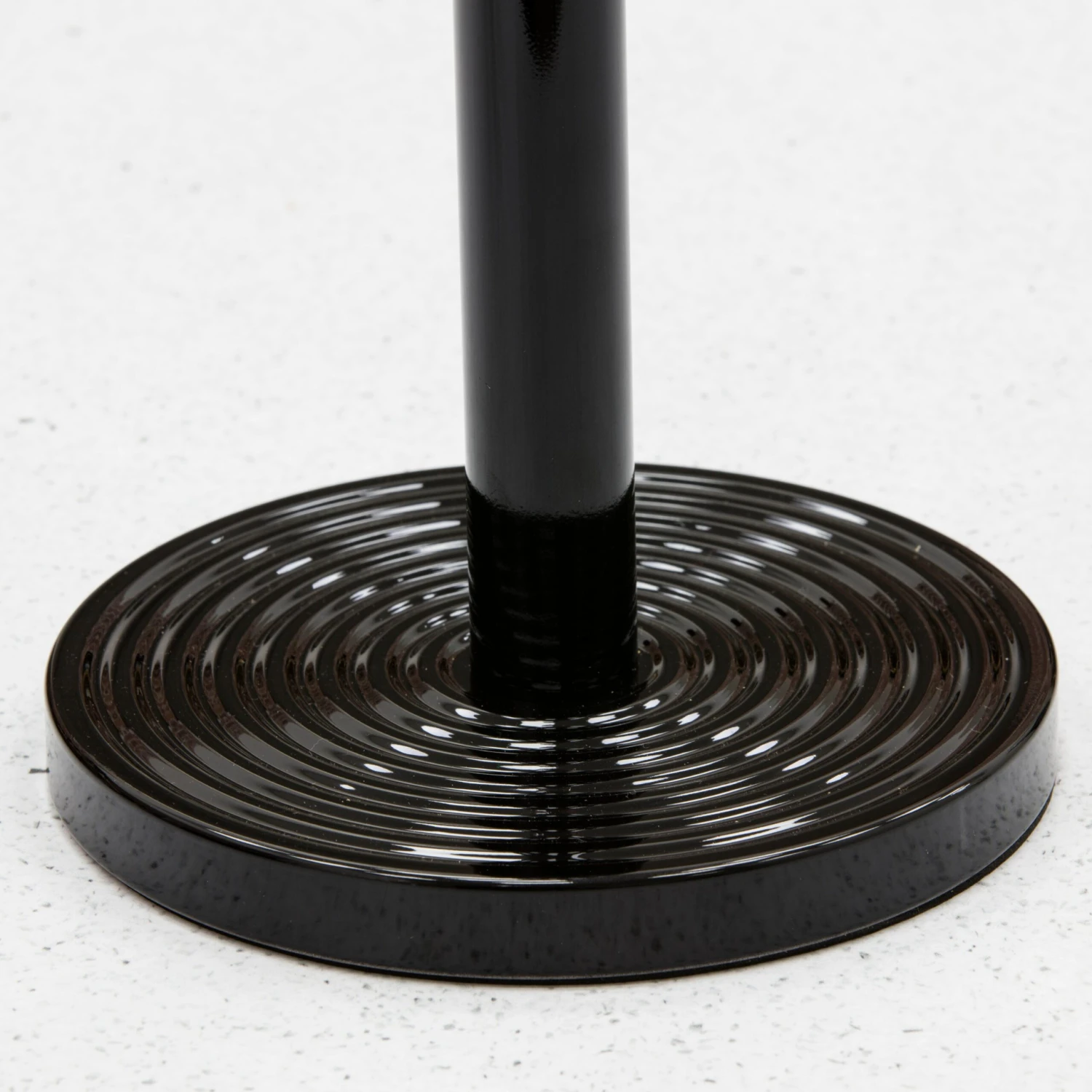 Tower Linear Towel Pole And Mug Tree - Black 7 Tower Linear Towel Pole And Mug Tree - Black - Image 7