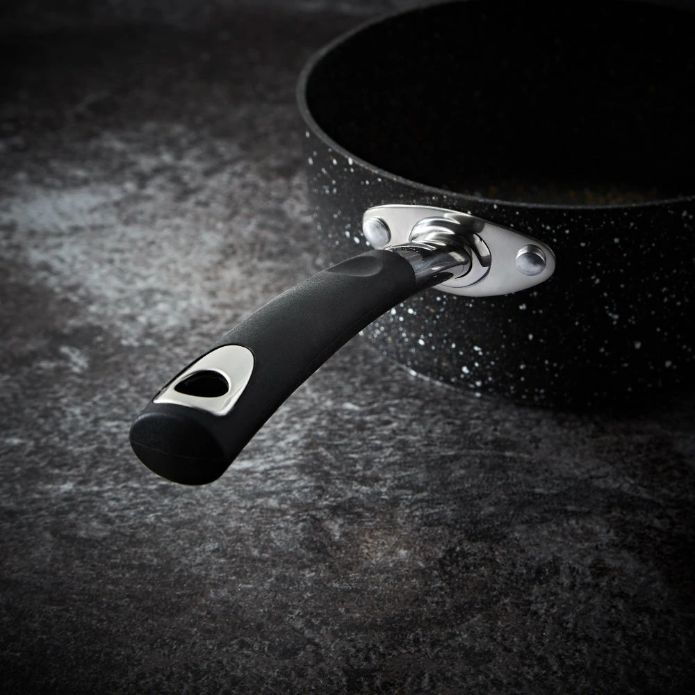 Tower Precision 5 Piece Pan Set - Black 4 Tower Precision 5 Piece Pan Set - Black - Image 4